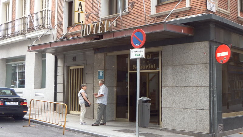 Senorial Hotel Мадрид Екстериор снимка
