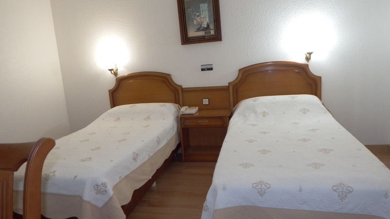 Senorial Hotel Мадрид Екстериор снимка