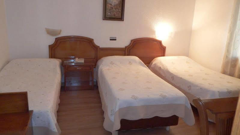 Senorial Hotel Мадрид Екстериор снимка