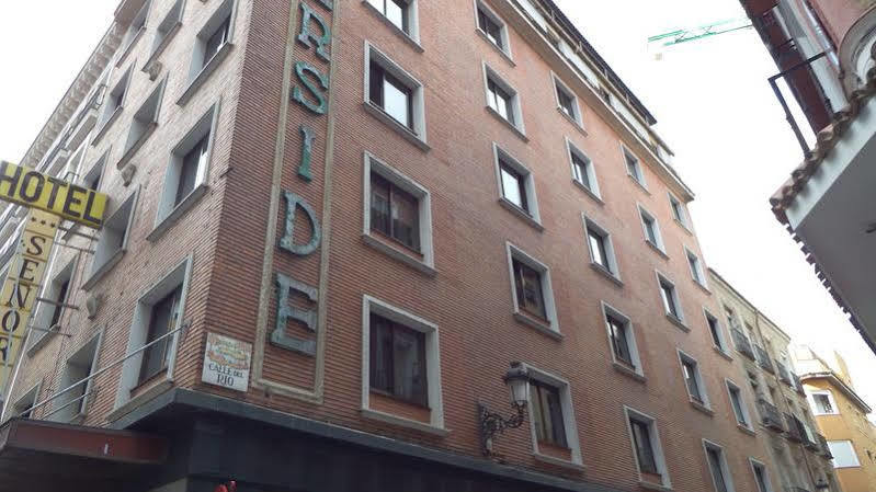 Senorial Hotel Мадрид Екстериор снимка